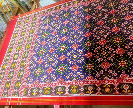 Royal Blue & Vermilion Red Traditional DOUBAL IKAT Patola Silk Saree
