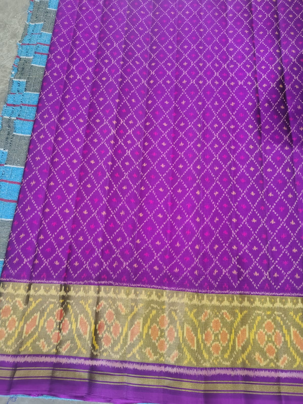 Royal Magenta Purple SINGAL IKAT Patola Silk Saree