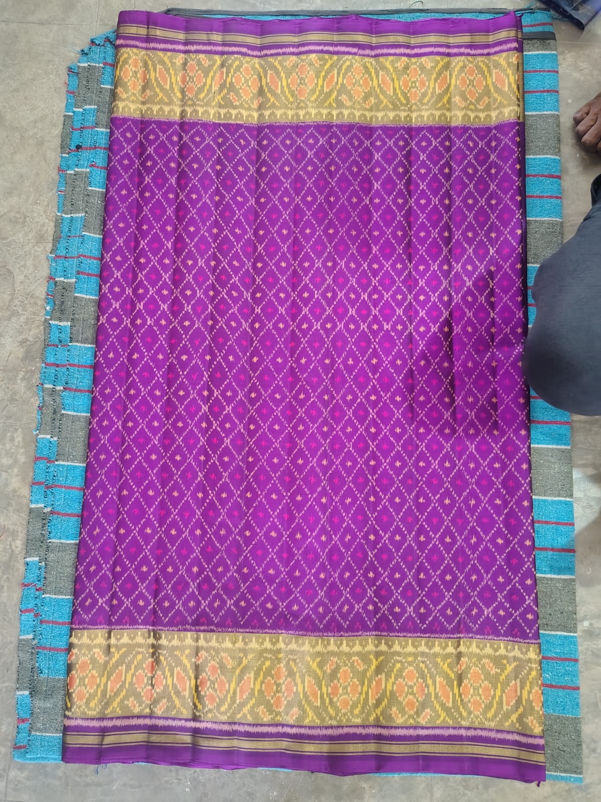 Royal Magenta Purple SINGAL IKAT Patola Silk Saree