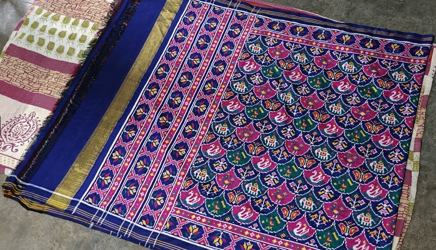 Royal Blue Floral DOUBAL IKAT Patola Silk Saree with Traditional Heritage Border